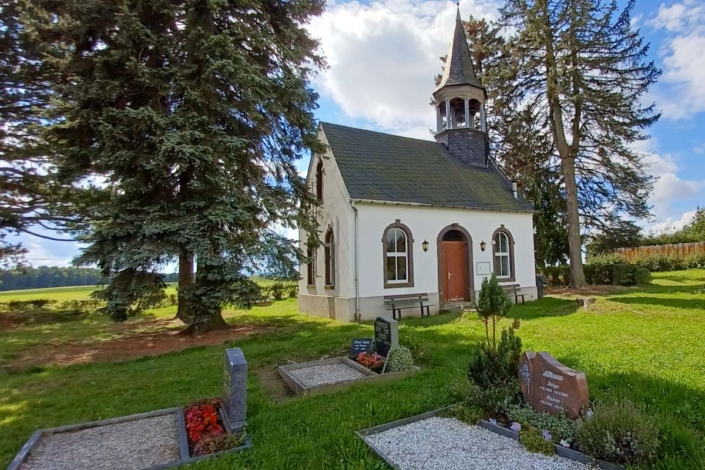 Friedhof Gersdorf bei Hainichen mit Kapelle